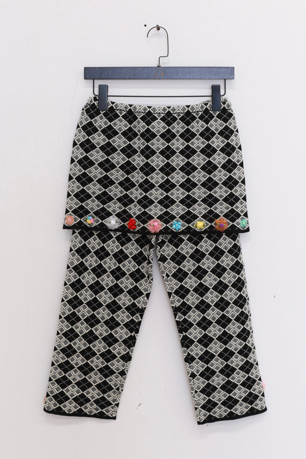 YANYAN KNITS 25 Spring/Summer Mini Skirt and Floral Pants YYK-YYW25-0281-HB Black and White